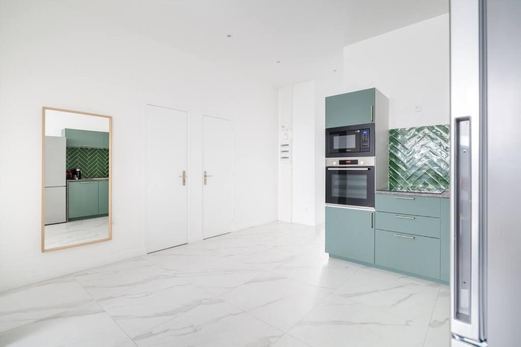 Cosy Flat For 6 People #2 Appartement Asnières Buitenkant foto
