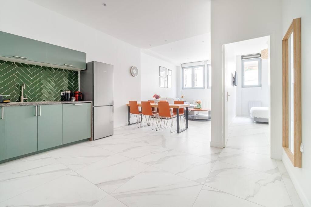 Cosy Flat For 6 People #2 Appartement Asnières Buitenkant foto